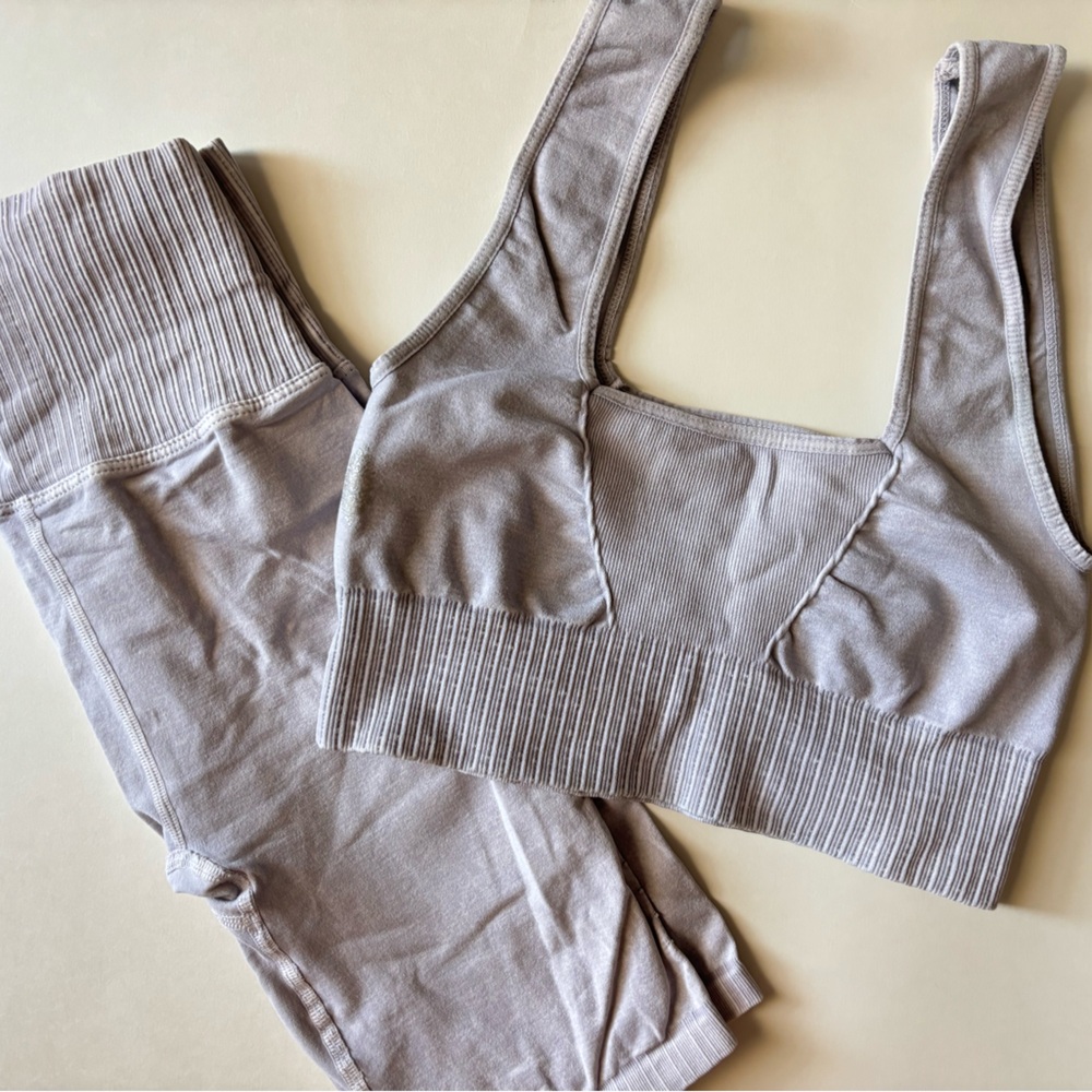 Free People Good Karma grey Bra and Biker short bundle - Picture 4 of 8